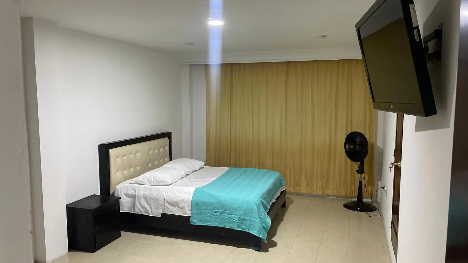 Hostal La Noelia カリ 0*,